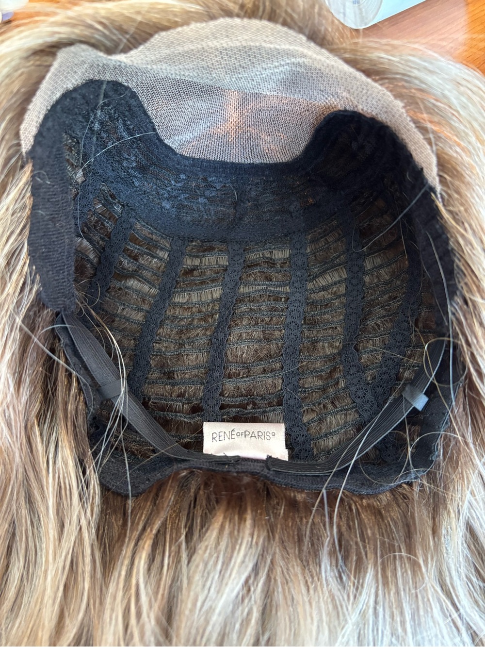 Rene of Paris wig - Roxie - Picture 2 of 5